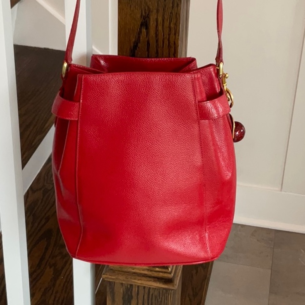 COACH Vintage Leather Madison Bucket Bag - Picture 6 of 12